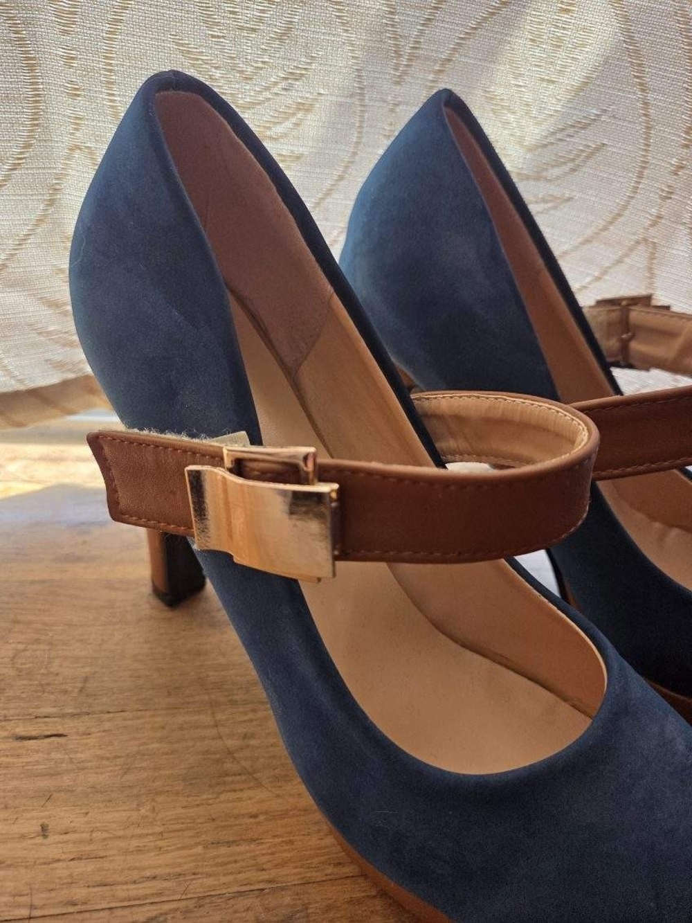 Classic Navy Mary Jane Platform Heels with Brown Strap - Picture 3 of 6